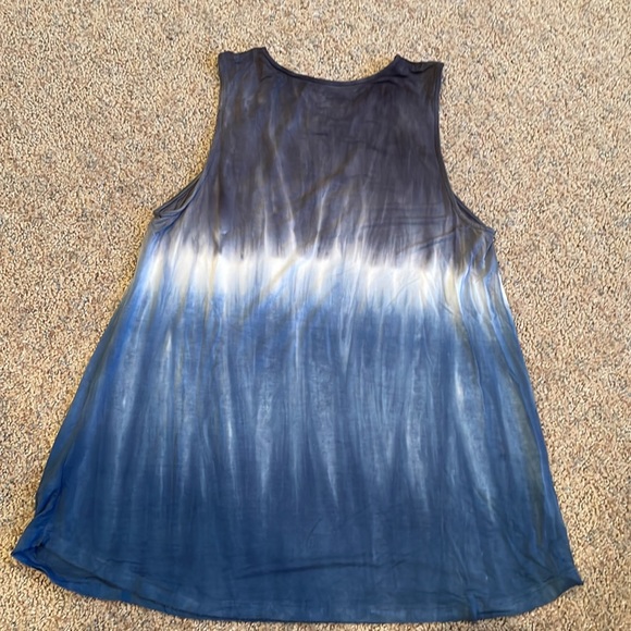 American Eagle Soft and Sexy Tank Top - Picture 2 of 3